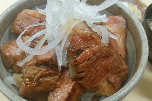 究極の特上ロース豚丼　1,540円